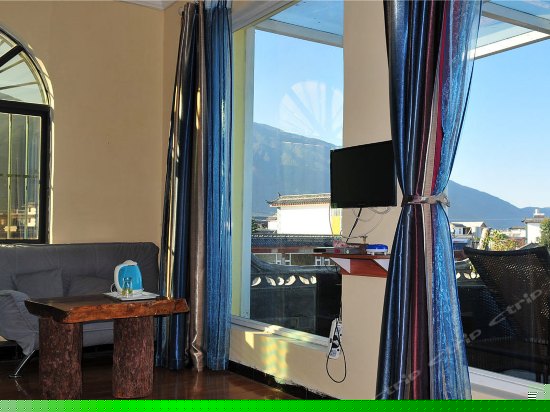 天空之城大床房