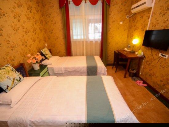 鹿鸣小镇标准间