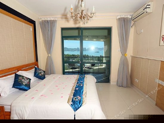 电脑海景大床房