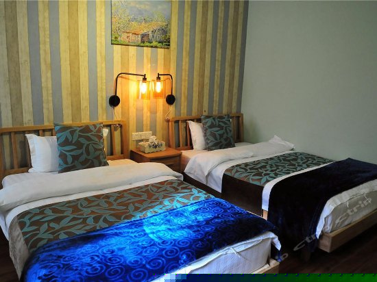 接廊简约双床房