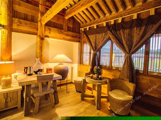 随心自在山景大床房