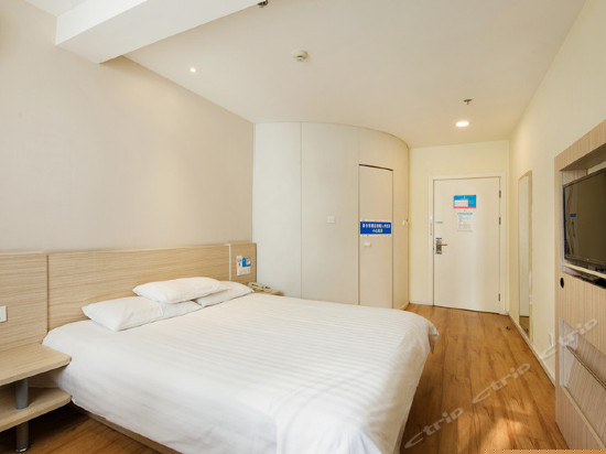 高级大床房A（无窗）