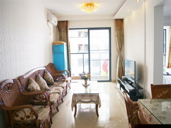 温馨园景两房两厅套房