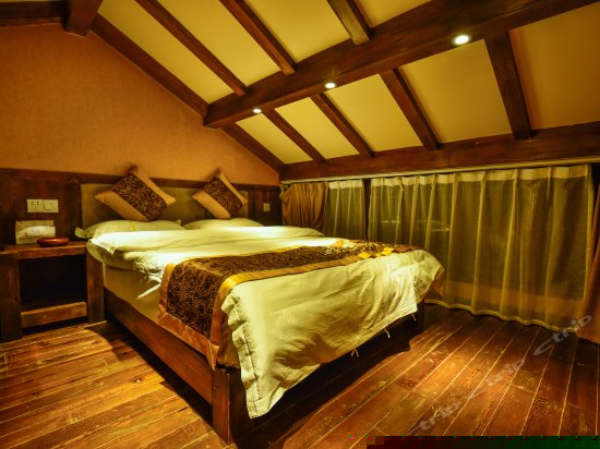 豪华复式家庭房