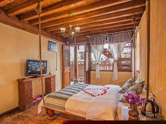 随心精品大床房