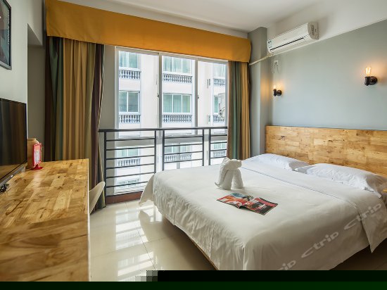 朝花夕拾大床房