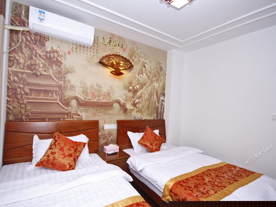 望春双床房