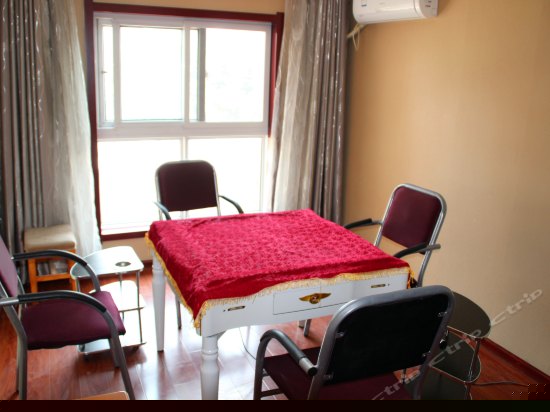 豪华套房麻将房