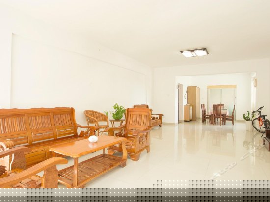 海景四房一厅一厨套房