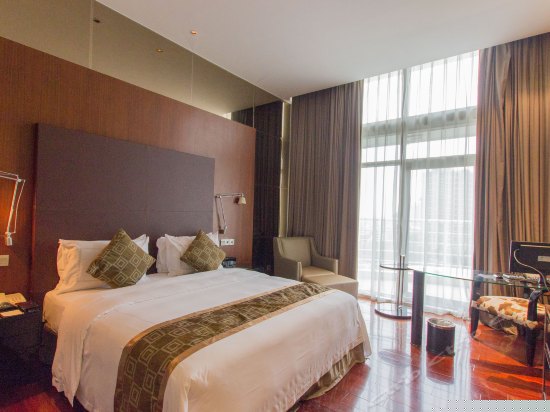 行政江景大床房