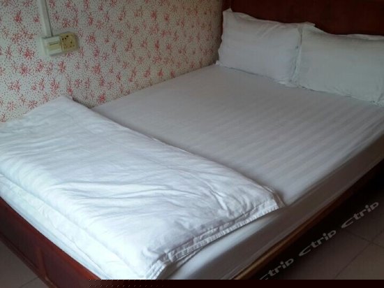 豪华电脑情侣房