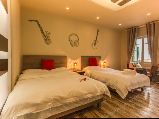 钢的琴院景家庭