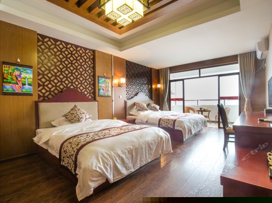 独立阳台江景双床房