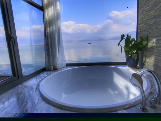 一线豪华露台海景房