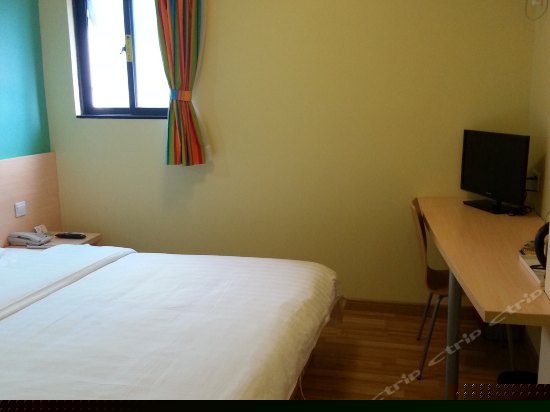 标准单人房（内窗）