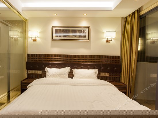 豪华海景大床房