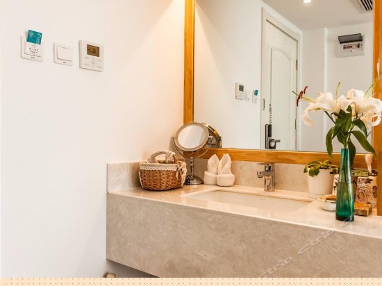 最美瞬间温馨大床房