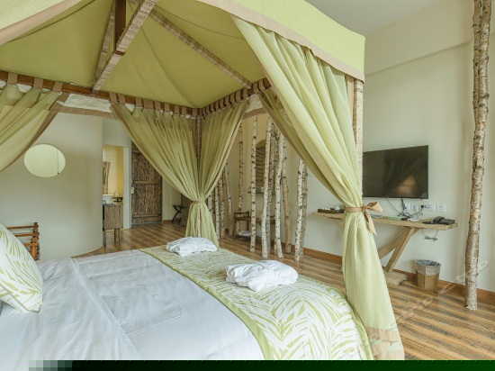 浪漫海景大床房