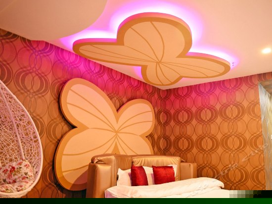 精品主题浪漫圆床房