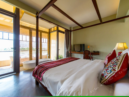 玉龙雪山豪华房