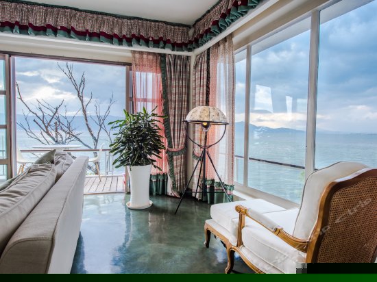 270°豪华美国乡村海景套房202号房