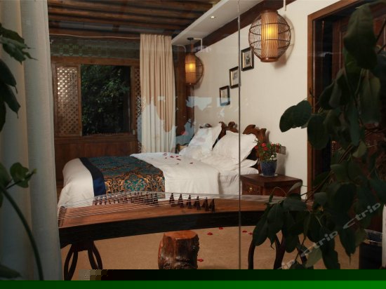 逸庐月亮门大套房