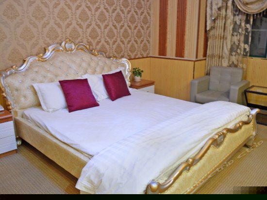 精品主题欧式方床房