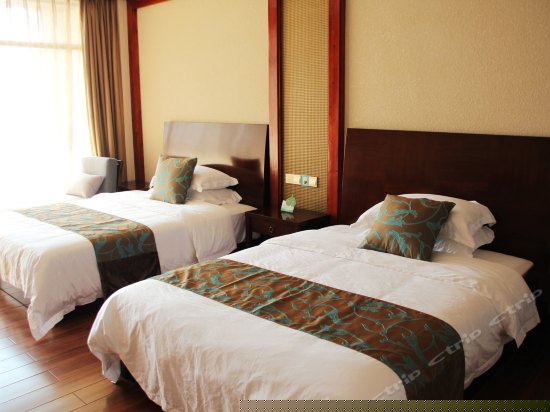 豪华园景标准间