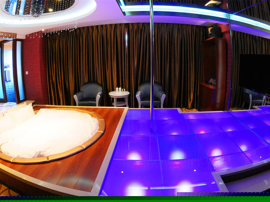 迷你摩登主题房