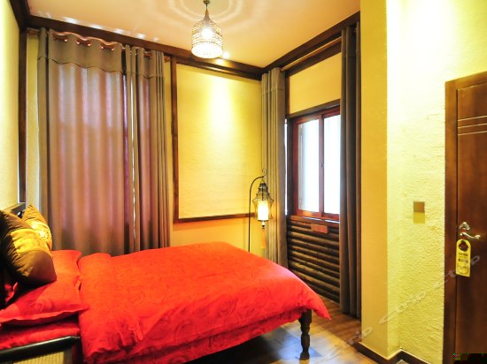 典雅独栋别墅套房