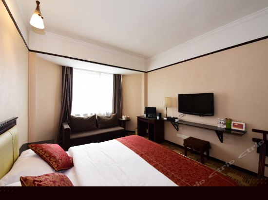 商务大床房