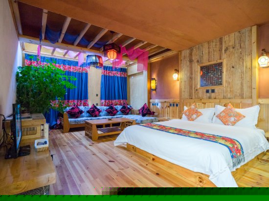 白族特色大床房