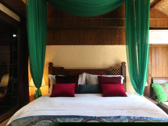 花弄影阳光大床房