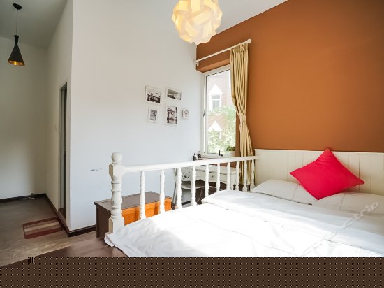 温馨榻榻米大床房