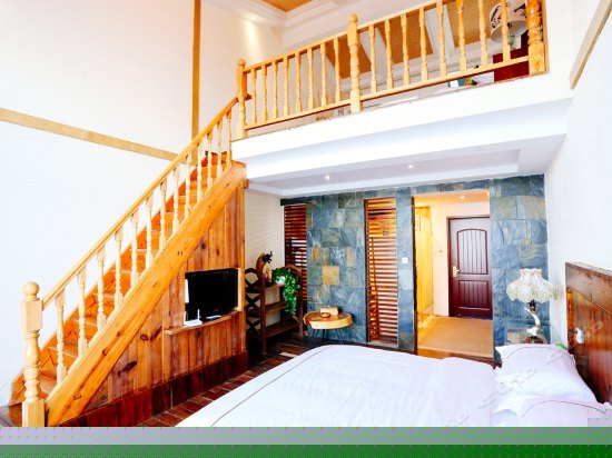 复式露台海景家庭房