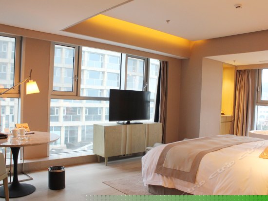 商务市景大床房