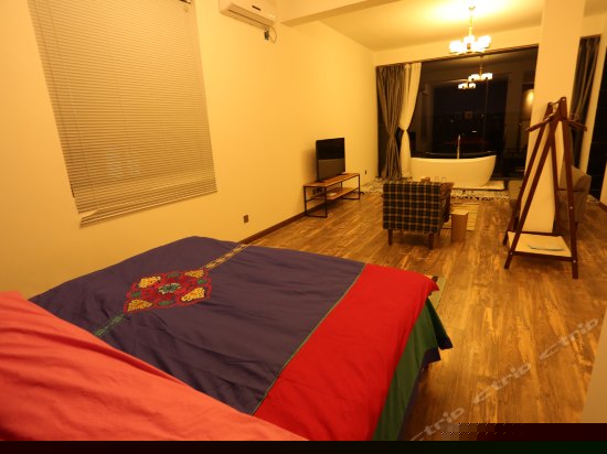 田园景观蜜月房