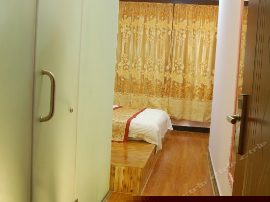 个性榻榻米家庭间