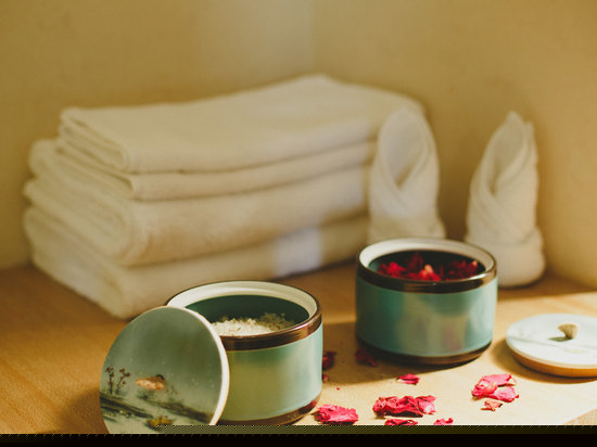 浴缸海景大床房