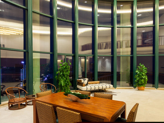 超级海景家庭套房（四房一厅）