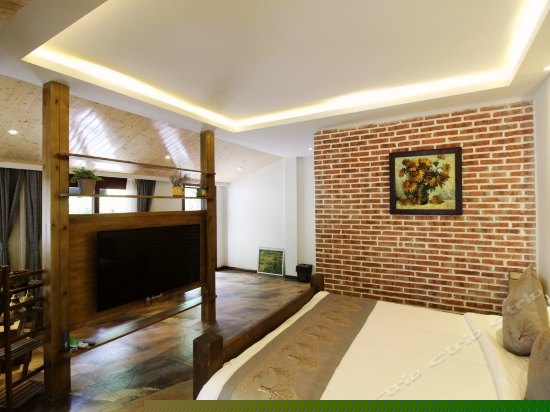 庭院豪华大床房