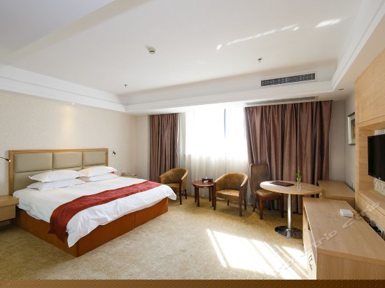 高级大床房