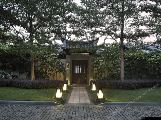 扶云双卧室亲子温泉别墅