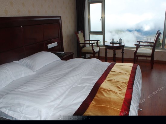 五楼全景大床房