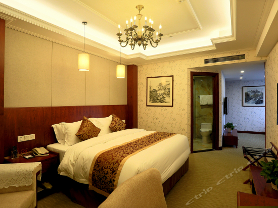 豪华景观大床间