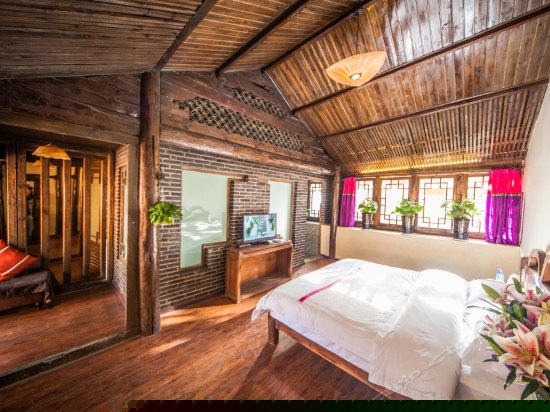 阳光观景大床房