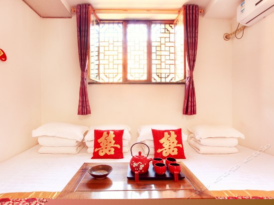 豪华明清土炕四人间