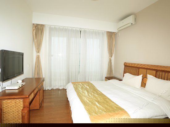 高级海景三卧套房