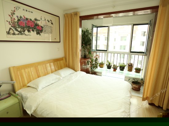 温馨园景三卧室套房