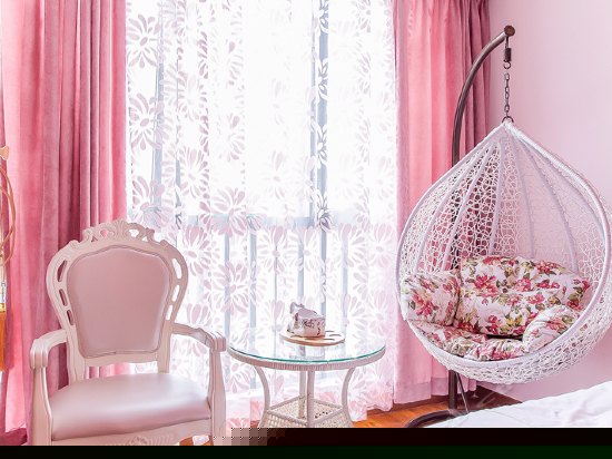 公主城堡滑梯三床房